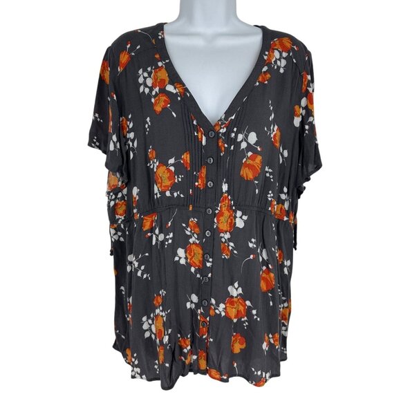 Torrid Gray Floral Button-Front V-Neck Blouse With Short Flutter Sleeves Size 2X - Picture 1 of 8